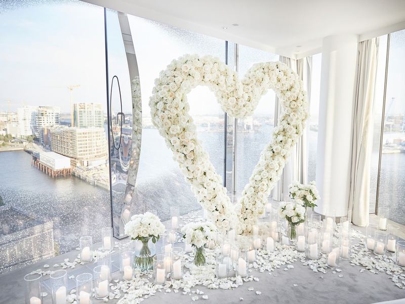 Verlobung am Valentinstag - Romantik pur oder völlig daneben? - Foto: presseportal.de