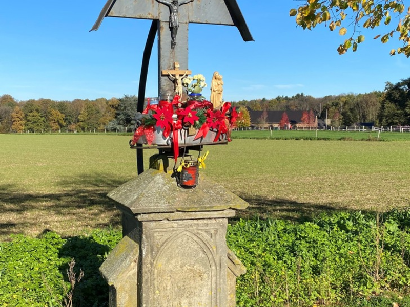POL-ME: Jesus-Korpus von Wegekreuz entwendet - Langenfeld - 2401113 - Foto: presseportal.de