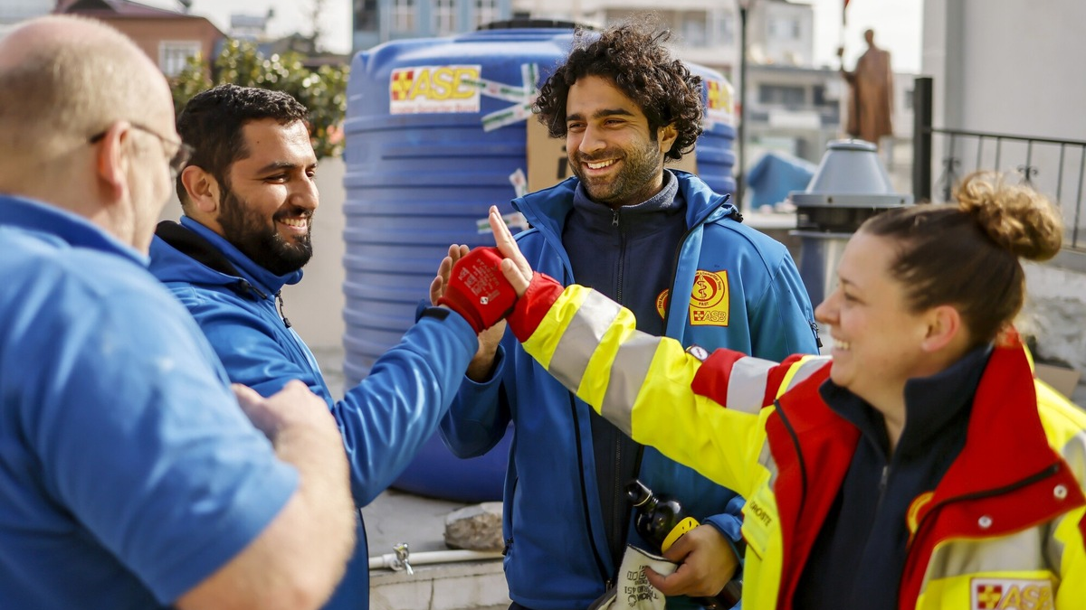 Erdbeben Türkei und Syrien: Ein Jahr danach noch keine Rückkehr in den Alltag in Sicht / Bündnisorganisationen von 