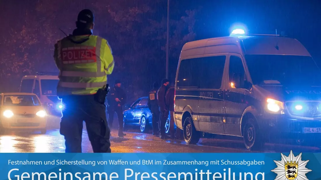 LKA-BW: Gemeinsame Pressemitteilung der StA Stuttgart, des PP Ulm und des LKA BW: Festnahmen und Sicherstellung von Waffen und Betäubungsmitteln im Zusammenhang mit den Schussabgaben im öffentlichen Raum - Bild: presseportal.de