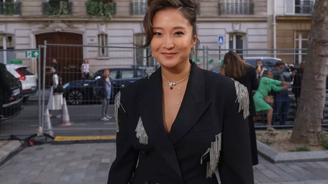 Schauspielerin Ashley Park ist nach einer Erkrankung auf dem Weg der Besserung. - Bild: Vianney Le Caer/Invision/AP/dpa