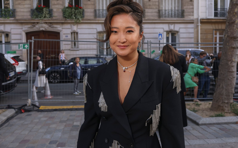 Schauspielerin Ashley Park ist nach einer Erkrankung auf dem Weg der Besserung. - Foto: Vianney Le Caer/Invision/AP/dpa