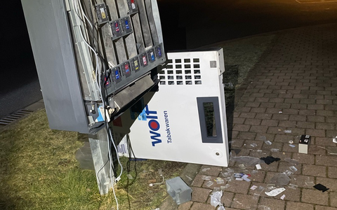 LPI-EF: Zigarettenautomat gesprengt - Foto: presseportal.de
