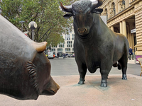 Bulle und Bär auf dem Börsenplatz in Frankfurt am Main - Foto: über dts Nachrichtenagentur