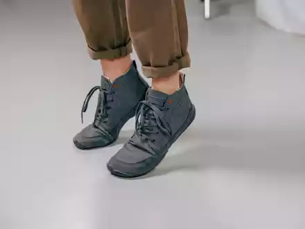 Barfuß- und Minimalschuhe: Warum Platz für die Zehen gesund ist für den ganzen Körper - Foto: presseportal.de