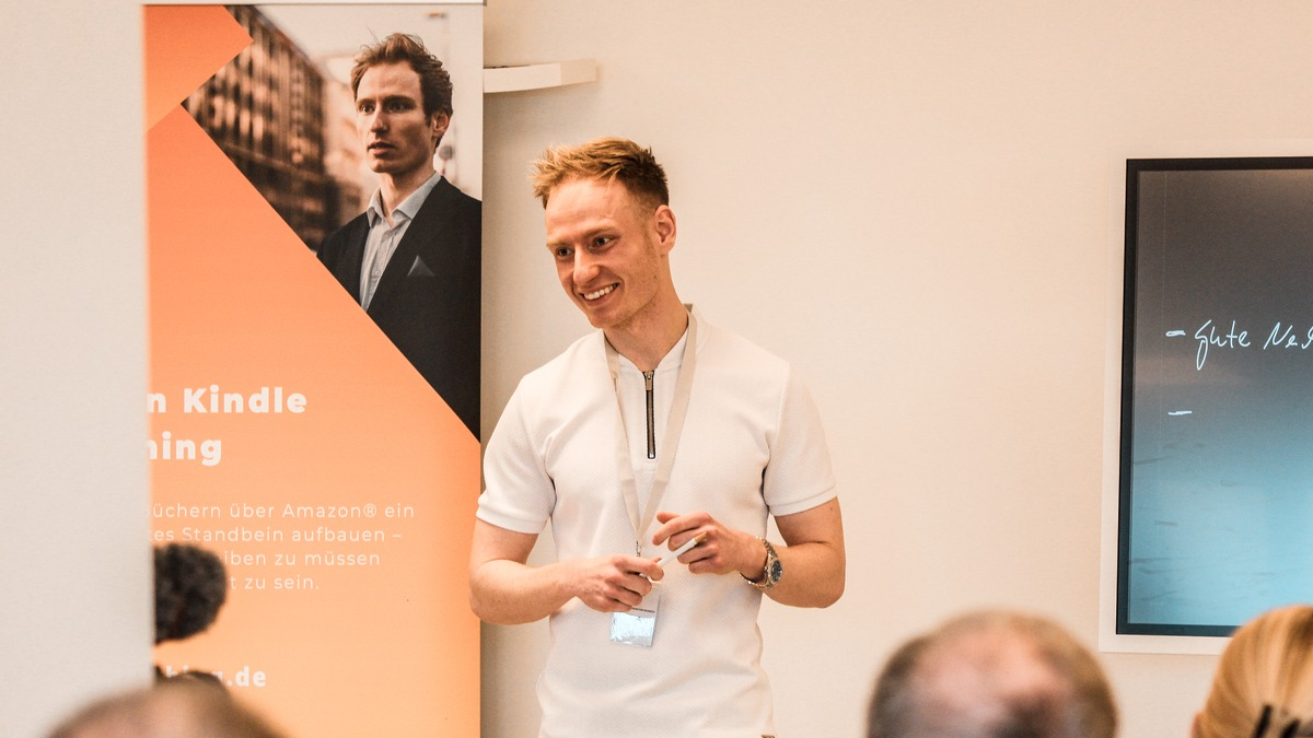 Cedric Mattig von der NiCe Publishing Consulting GmbH: Wie sich jeder mit Kindle Direct Publishing ein zweites Standbein aufbauen kann - Foto: presseportal.de