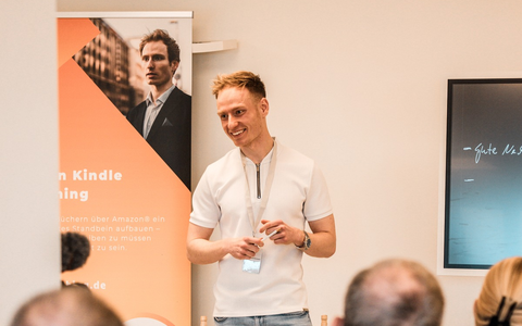 Cedric Mattig von der NiCe Publishing Consulting GmbH: Wie sich jeder mit Kindle Direct Publishing ein zweites Standbein aufbauen kann - Foto: presseportal.de