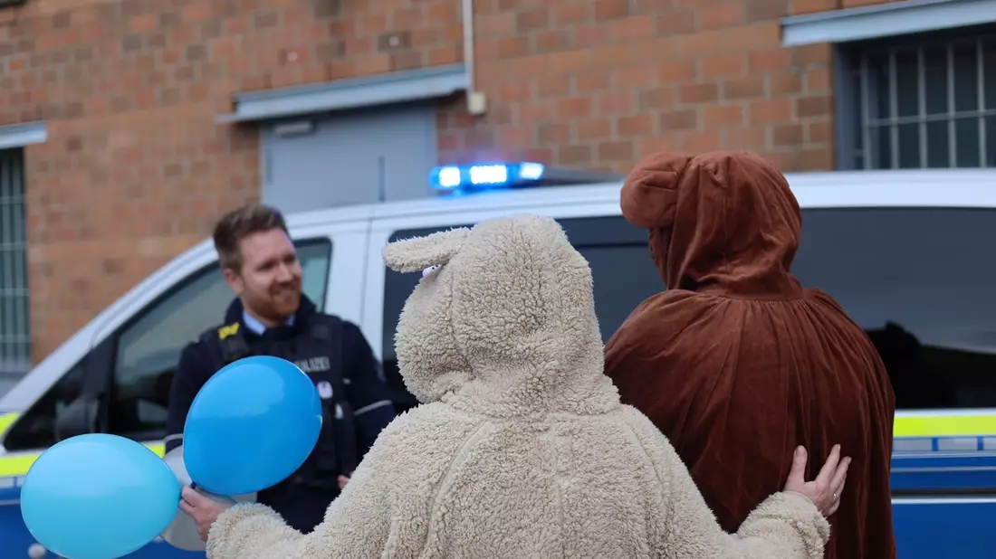 POL-VIE: Kreis Viersen: Karneval steht vor der Tür: Jeck und frei - fair dabei - Bild: presseportal.de