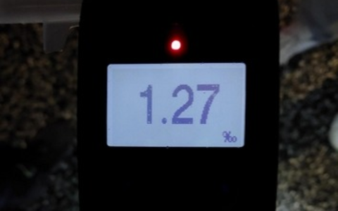 BPOL-FL: Jalm - Anhaltesignale der Polizei nur zögerlich nachgekommen; Fahrer alkoholisiert - Foto: presseportal.de