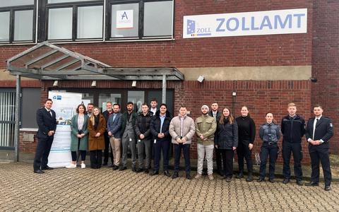 HZA-KR: Workshop am Weltzolltag beim Zollamt Mönchengladbach - Foto: presseportal.de