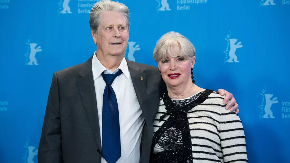 US-Sänger Brian Wilson und seine Frau und Managerin Melinda Ledbetter 2015 auf der Berlinale in Berlin. - Bild: Lukas Schulze/dpa