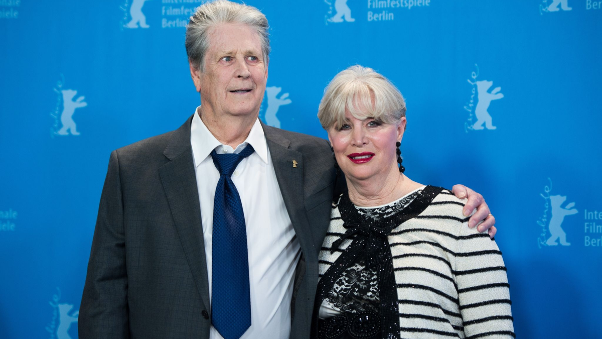 US-Sänger Brian Wilson und seine Frau und Managerin Melinda Ledbetter 2015 auf der Berlinale in Berlin. - Foto: Lukas Schulze/dpa