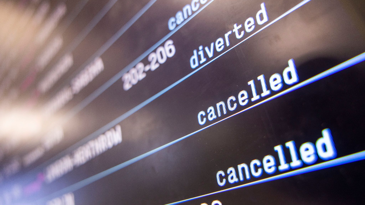 Verdi ruft an bundesweit elf Flughäfen zu Warnstreiks auf. - Foto: Thomas Banneyer/dpa