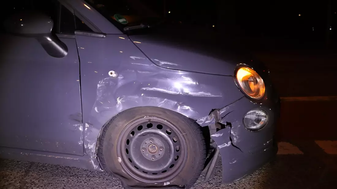 POL-HF: LKW-Fahrer übersieht Vorfahrt- Zusammenstoß im Einmündungsbereich - Bild: presseportal.de