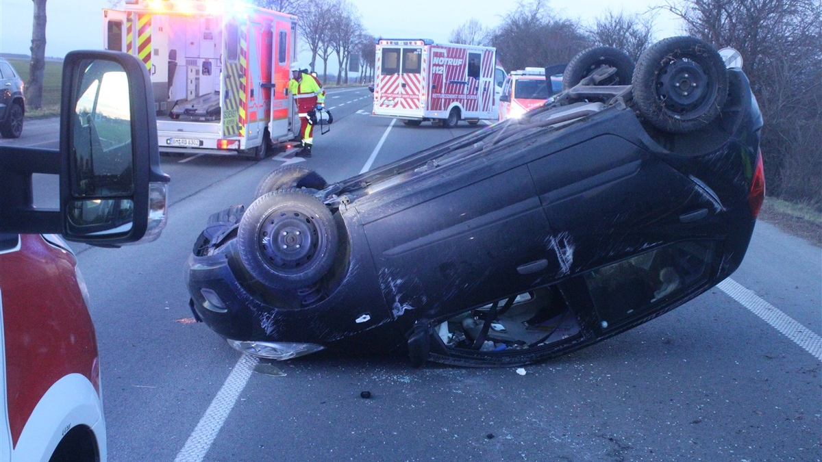 POL-DN: Zwei Leichtverletzte und 10.000 Euro Sachschaden - Foto: presseportal.de