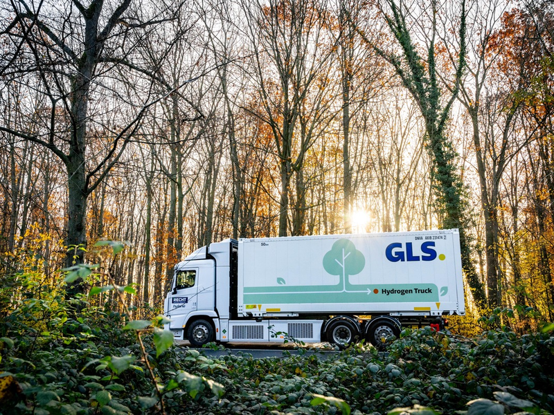 Innovation auf der Straße: GLS Germany startet mit erstem Wasserstoff-Lkw im Fernverkehr / Paketdienst sammelt Erfahrungen im Praxistest - Foto: presseportal.de