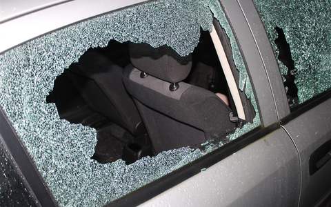 POL-VIE: Viersen: Scheiben an Autos eingeschlagen - Foto: presseportal.de