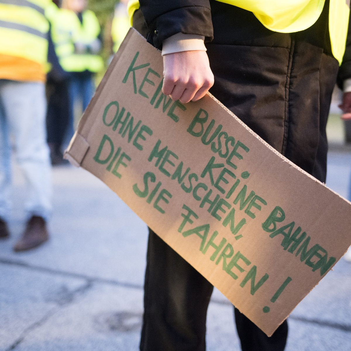 Verdi fordert unter anderem kürzere Arbeitszeiten ohne finanzielle Einbußen. - Foto: Sebastian Christoph Gollnow/dpa