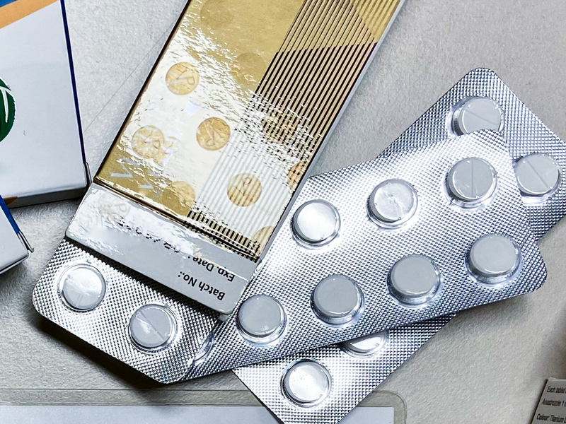 HZA-OL: ZOLL: Dopingmittel lag in einer Reisetasche, Drogen waren in der Unterhose - Foto: presseportal.de