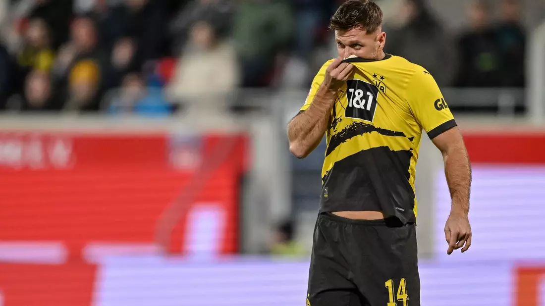 Maximilian Beier traf für Dortmund im Spiel beim 1. FC Heidenheim - Bild: Harry Langer/dpa
