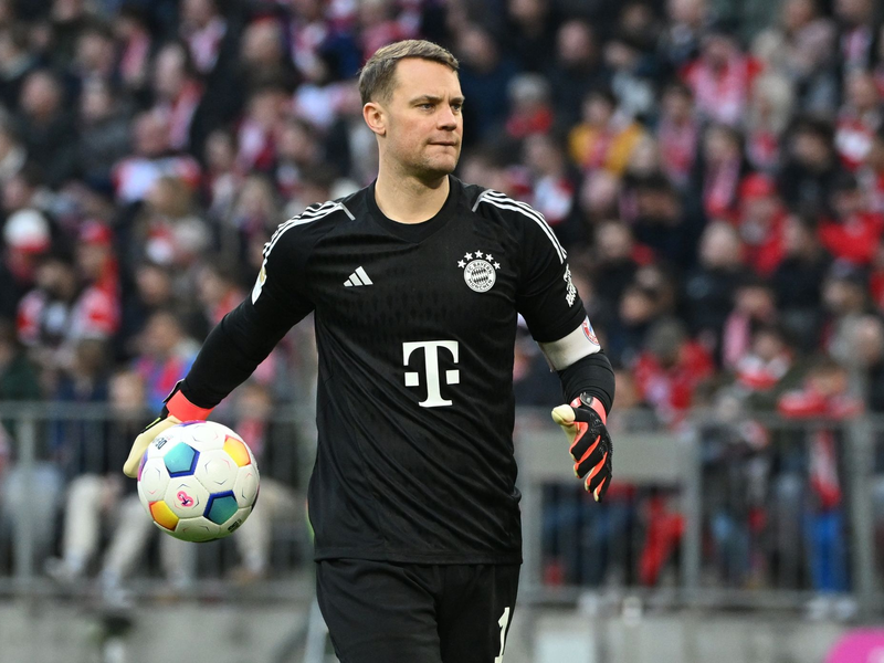 Bayern-Torwart Manuel Neuer freut sich auf das Topspiel gegen Bayer Leverkusen. - Foto: Angelika Warmuth/dpa