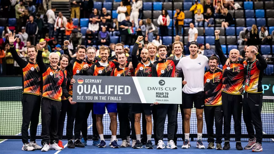 Das deutsche Davis-Cup-Team hat sich für die Gruppenphase qualifiziert. - Bild: Marton Monus/dpa