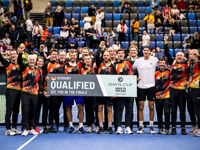 Das deutsche Davis-Cup-Team hat sich für die Gruppenphase qualifiziert. - Foto: Marton Monus/dpa