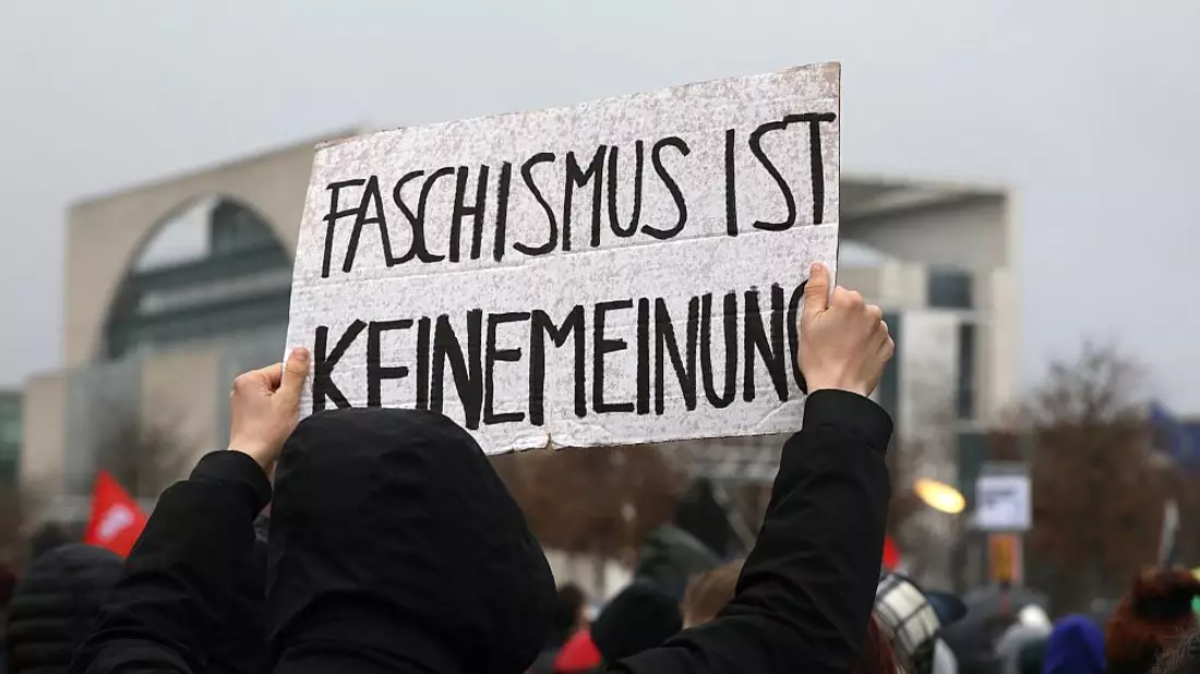 Demo gegen Rechtsextremismus am 03.02.2024 - Bild: über dts Nachrichtenagentur