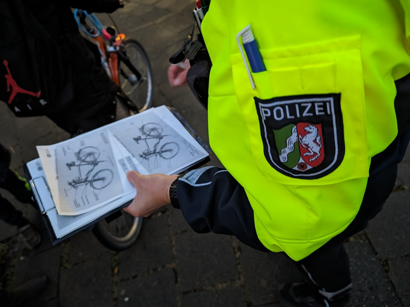 POL-SO: Be checked - Fahrradkontrollen - Foto: presseportal.de