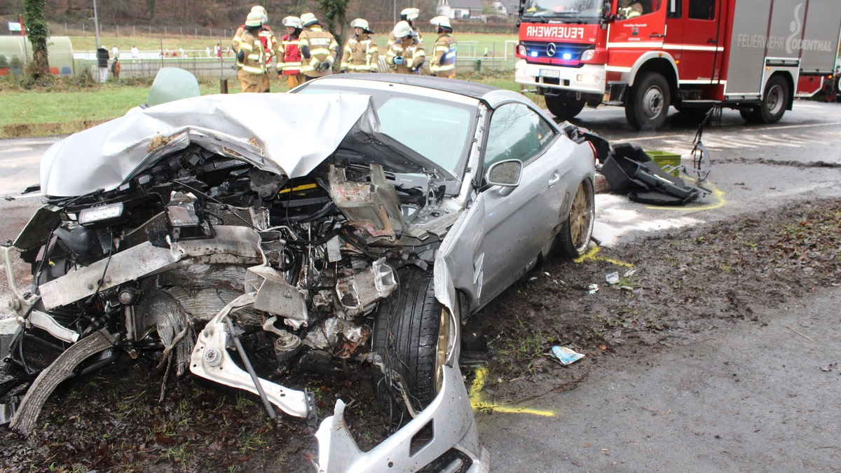 POL-RBK: Odenthal - Schwerverletzter nach Verkehrsunfall von Rettungshubschrauber in Krankenhaus geflogen - Foto: presseportal.de