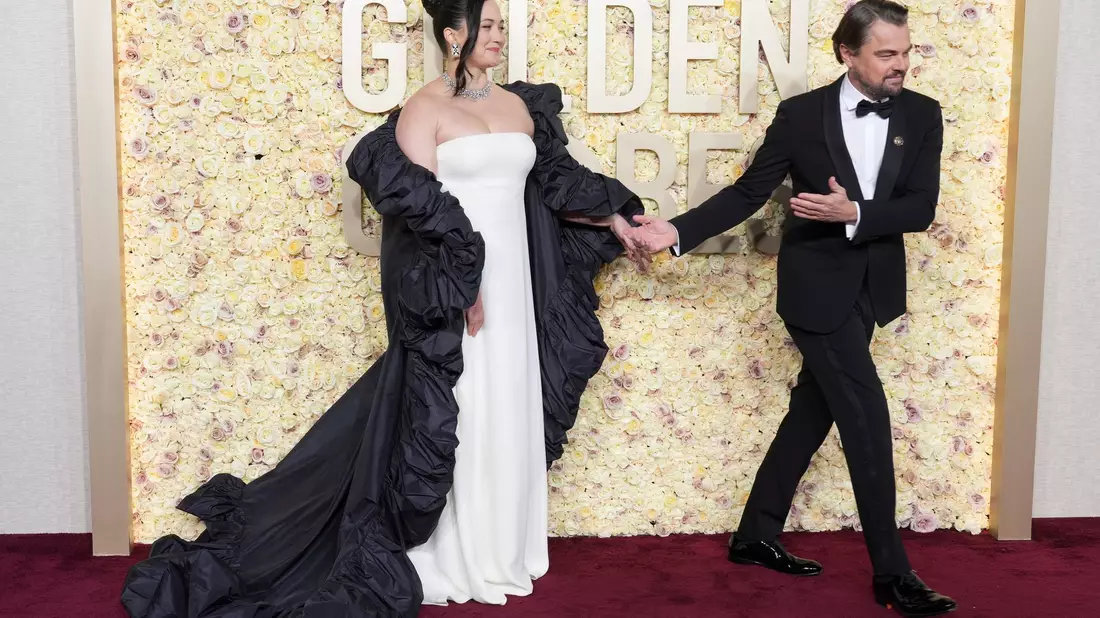 Lily Gladstone und Leonardo DiCaprio hier bei der Golden Globe-Verleihung im Januar. - Bild: Jordan Strauss/Invision/AP/dpa