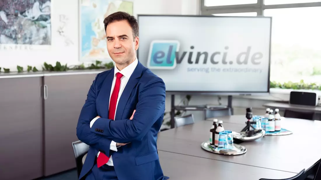 Konstantinos Vasiadis von der elvinci.de GmbH: Die 3 wichtigsten Themen beim Kauf von Multimedia-Retourenware als Händler und Großhändler - Bild: presseportal.de