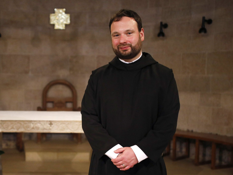 Nach der Attacke viel Solidarität von befreundeten Rabbinern und Muslimen erfahren: Pater Nikodemus. (Archivbild) - Foto: Corinna Kern/dpa