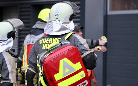 FW Hünxe: Türöffnung für den Rettungsdienst - Foto: presseportal.de