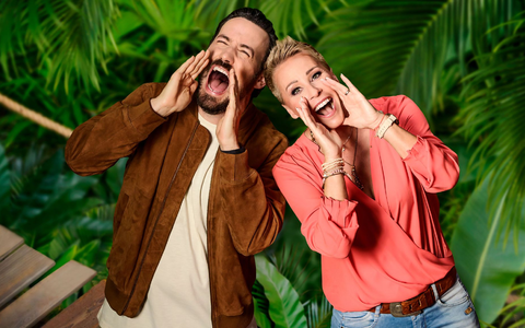 Jan Köppen und Sonja Zietlow werden die Spezialstaffel des Dschungelcamps in Südarfika moderieren. - Foto: Pascal Bünning/RTL/dpa