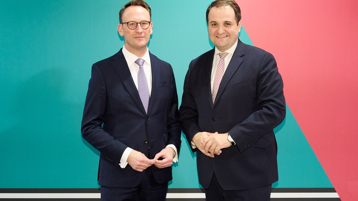Mit Kindern über Pornos reden / Elternabend zum Safer Internet Day bei der Landesanstalt für Medien NRW - Foto: presseportal.de
