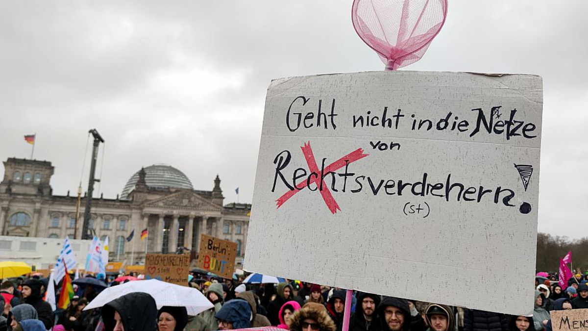 Demo gegen Rechtsextremismus am 03.02.2024 - Foto: über dts Nachrichtenagentur