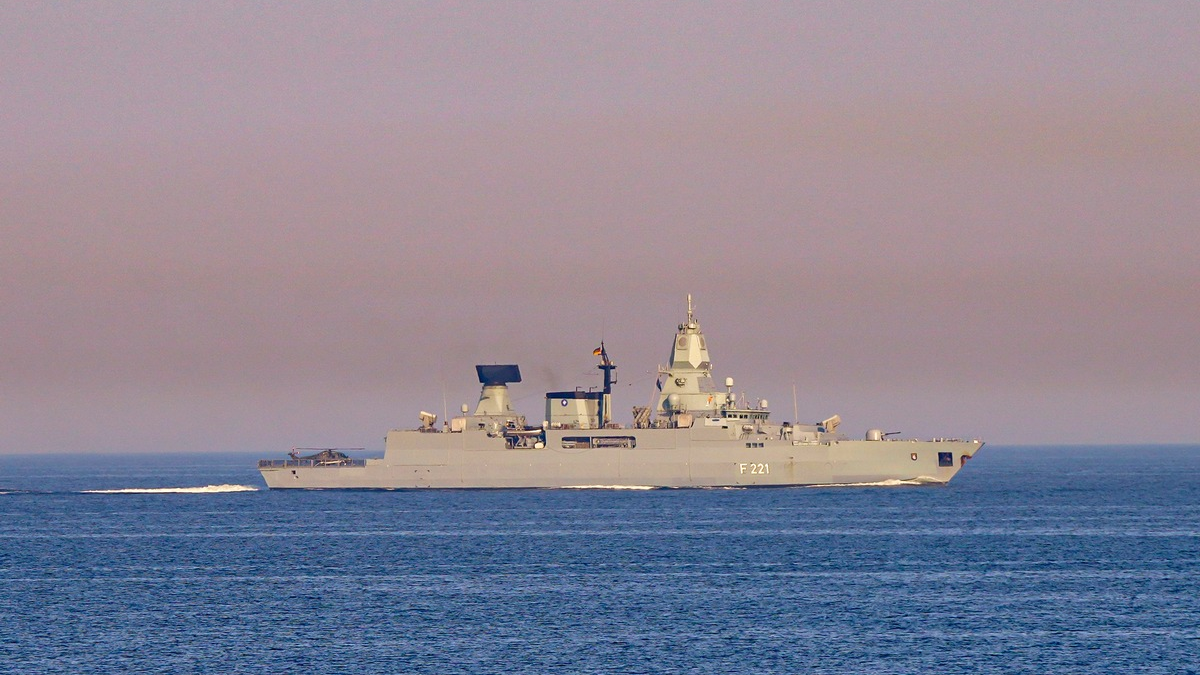 Pressegespräch und Bildtermin: Fregatte 