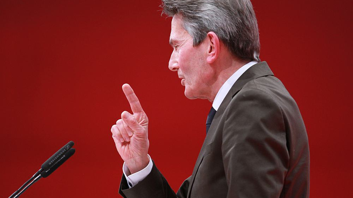 Rolf Mützenich (Archiv) - Foto: über dts Nachrichtenagentur