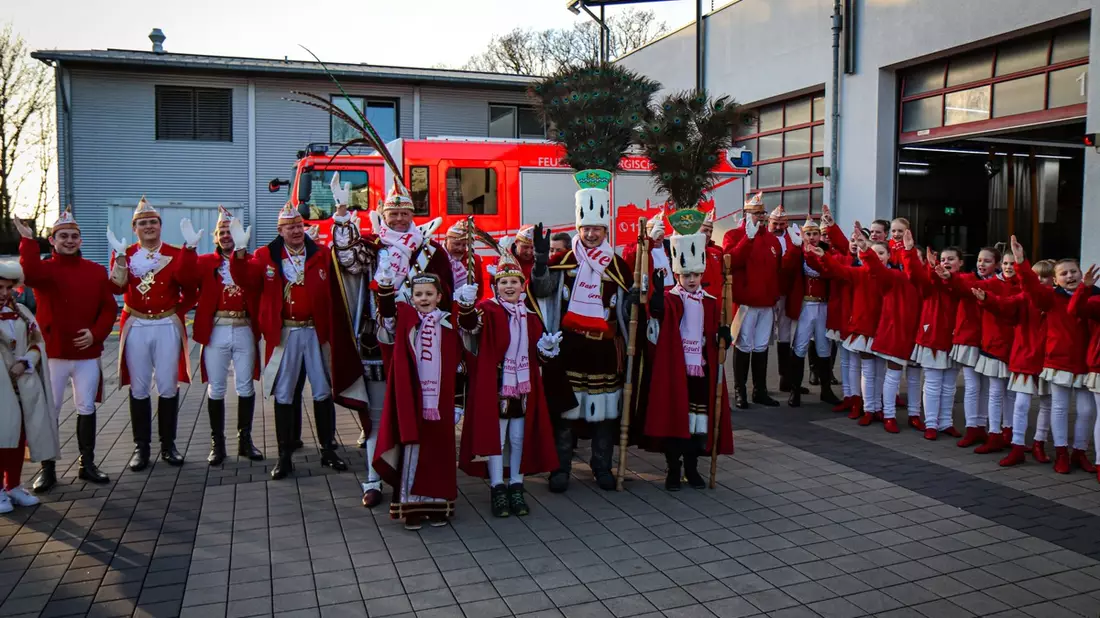 FW-MH: Überörtliche Hilfe in Oberhausen mit Teleskoplader - Bild: presseportal.de