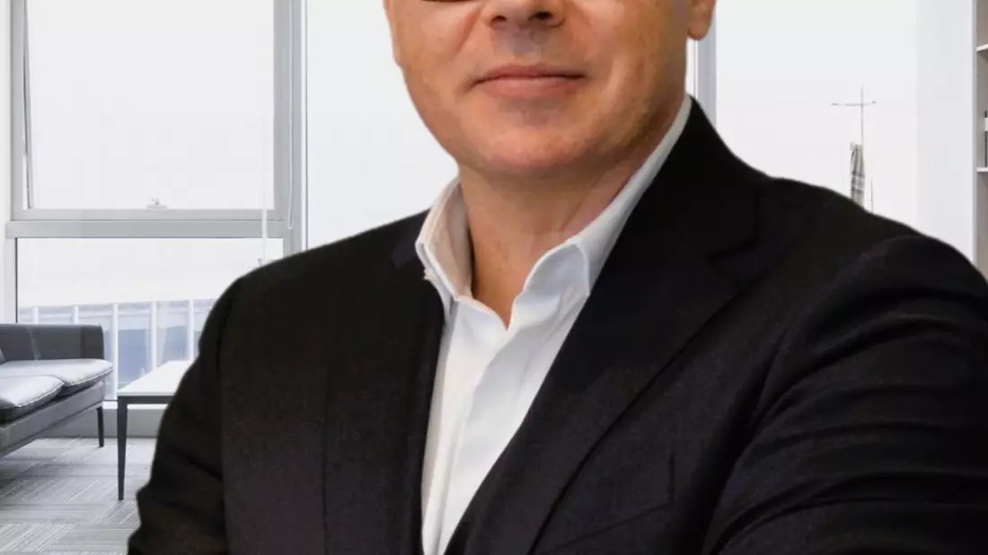 BearingPoint baut Schadenmanagement-Kompetenzen im Bereich Versicherungen mit neuem Partner Dominic Testrut und Team weiter aus - Bild: presseportal.de