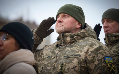 Der Oberbefehlshaber der ukrainischen Streitkräfte: Walerij Saluschnyj. - Foto: Ukrainian Presidential Press Office/AP/dpa