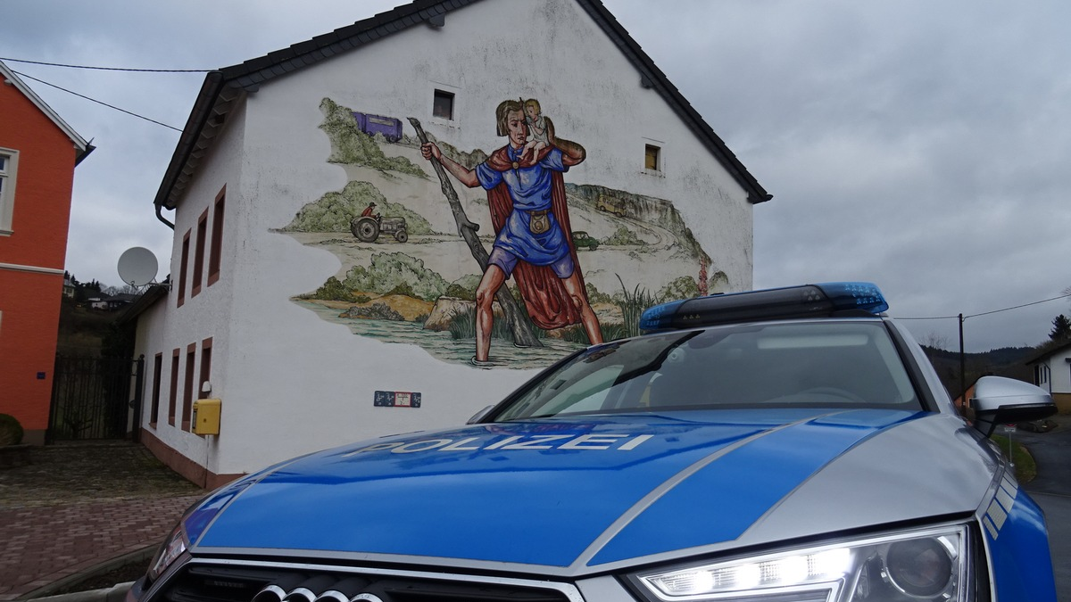 POL-PDWIL: Buntes Treiben - Foto: presseportal.de