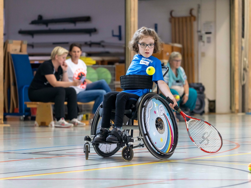 Die schwierige Suche nach Heuhaufen, Nadeln und Diamanten - Foto: presseportal.de