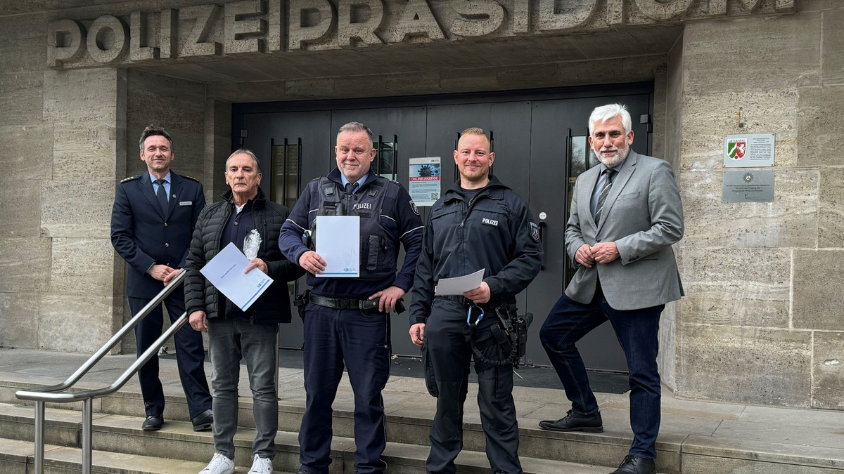 POL-BO: Schwer verletzter Bochumerin (81) das Leben gerettet - Ein besonderer Dank an drei couragierte Helfer - Foto: presseportal.de