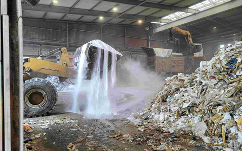 HZA-AC: Hauptzollamt Aachen vernichtet 23,6 Tonnen Waschpulver - Foto: presseportal.de