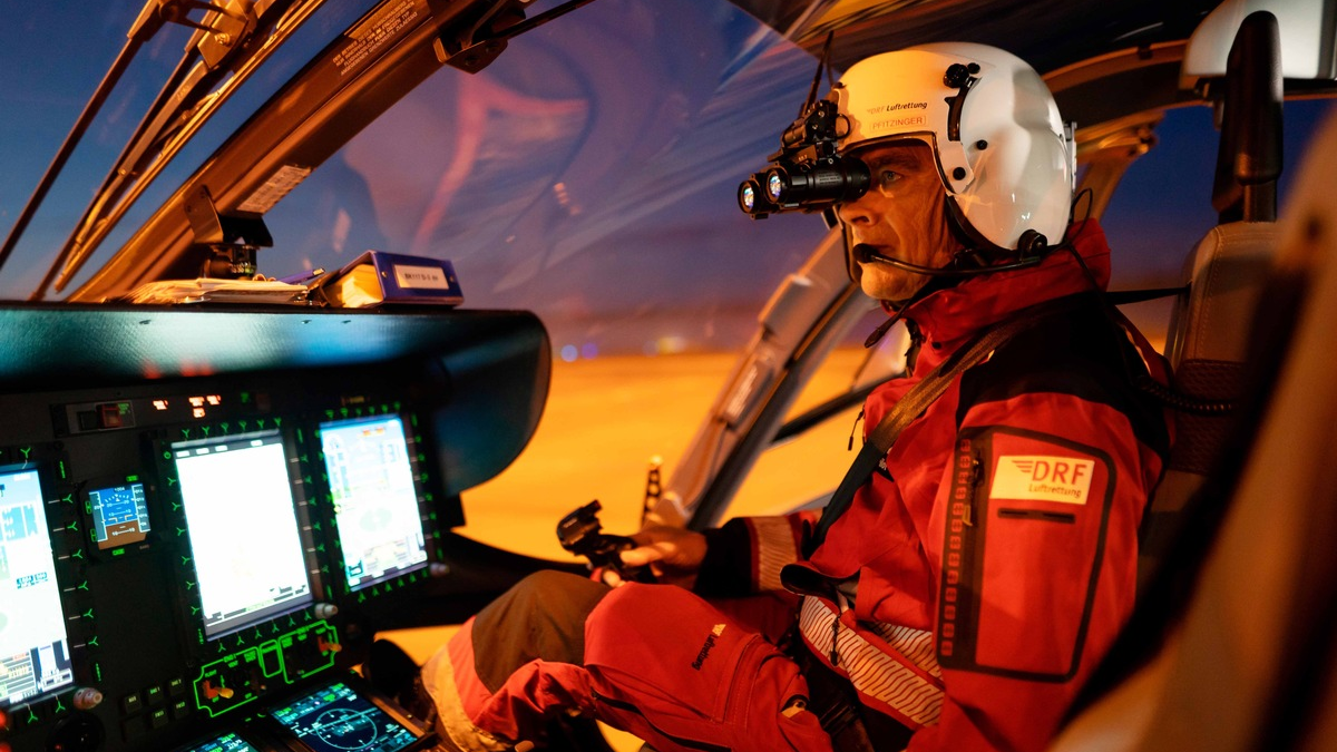 Perspektiven und Jahresbilanz der DRF Luftrettung / Ressourcen besser nutzen - Patienten optimal versorgen - Foto: presseportal.de