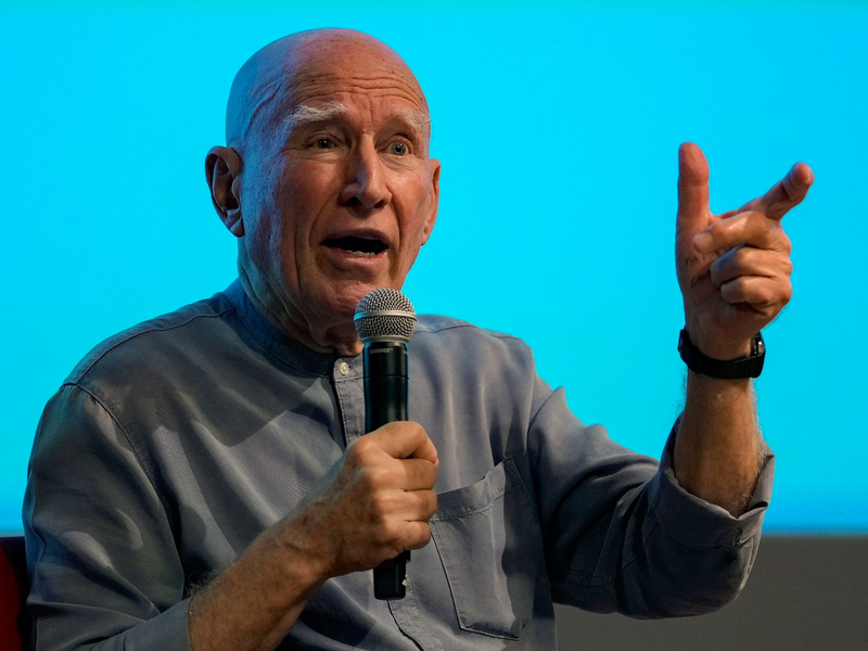 Mit seinen Bildern dokumentiert Sebastião Salgado Krieg, Vertreibung und Hungerkatastrophen. Aber nicht nur... - Foto: Andre Penner/AP/dpa