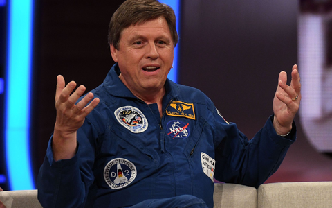 Die Faszination der Raumfahrt hat Ulrich Walter nie losgelassen. - Foto: Henning Kaiser/dpa