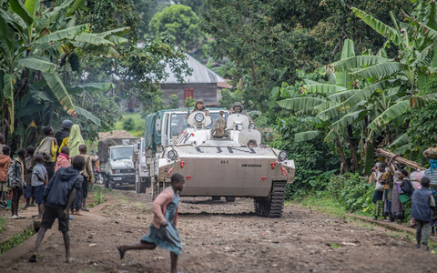 Der Abzug der UN-Blauhelme soll bis Jahresende beendet sein. - Foto: Moses Sawasawa/AP/dpa